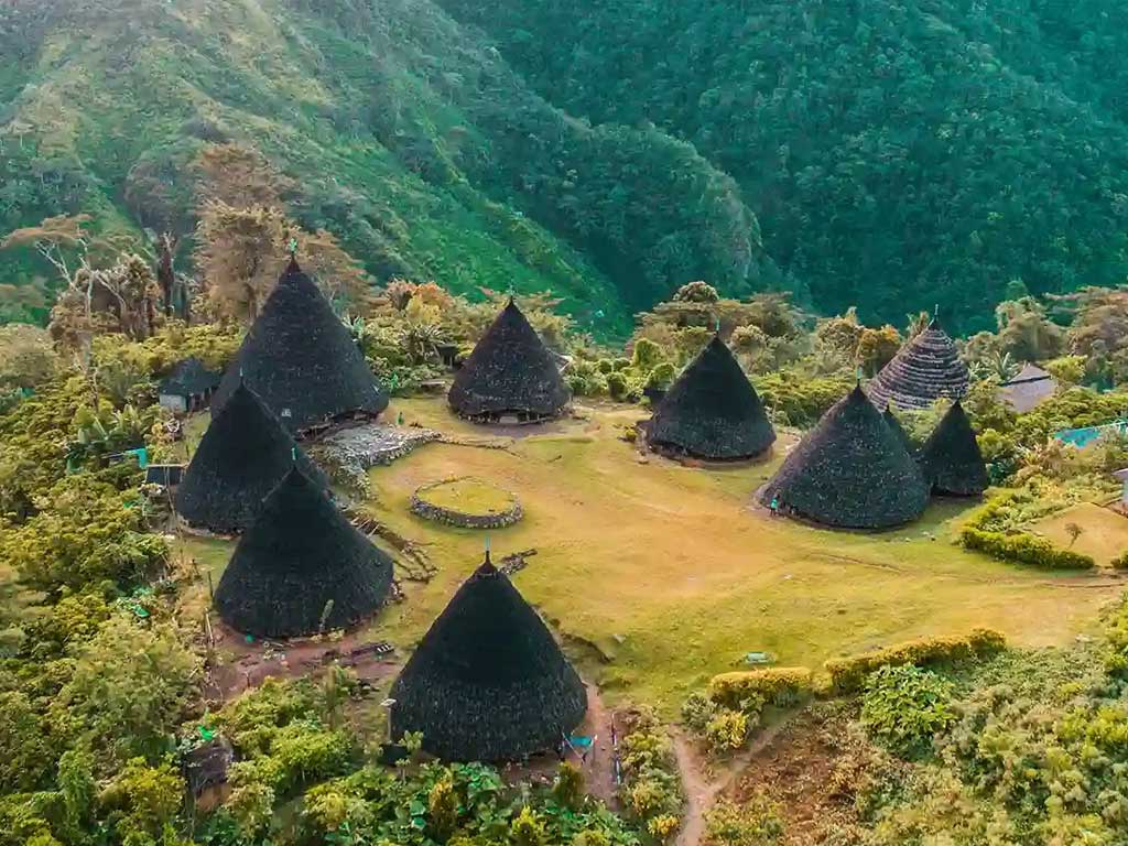 wae-rebo-balientdecken